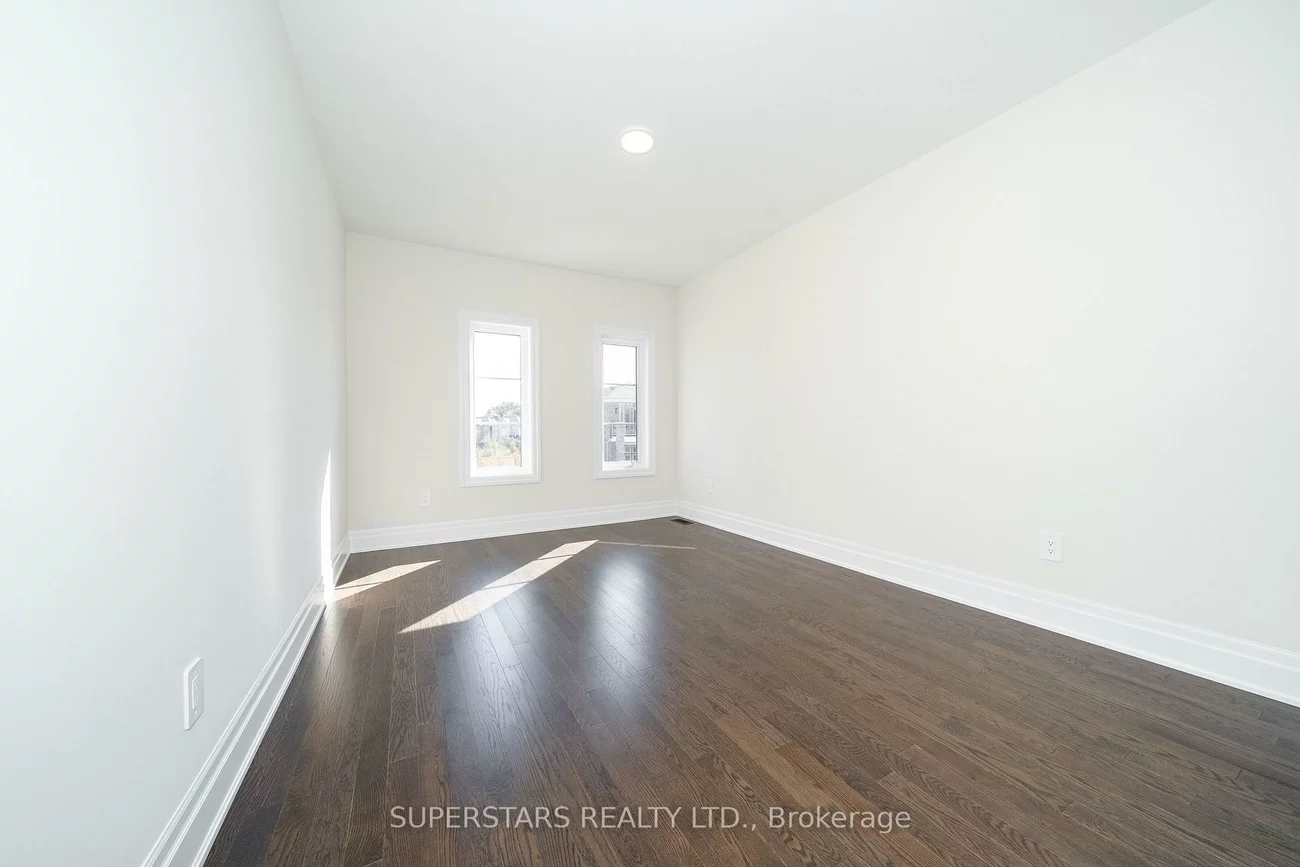 215, Archerhill, Aurora Grove, Aurora