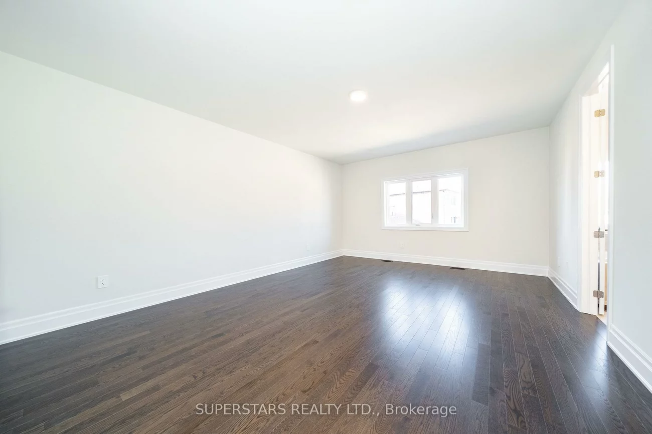 215, Archerhill, Aurora Grove, Aurora