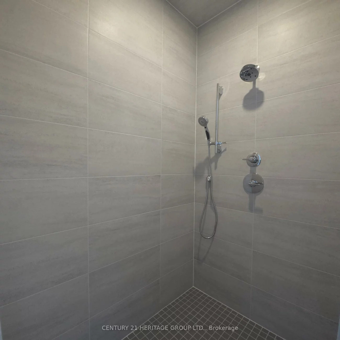226, Archerhill, Aurora Grove, Aurora