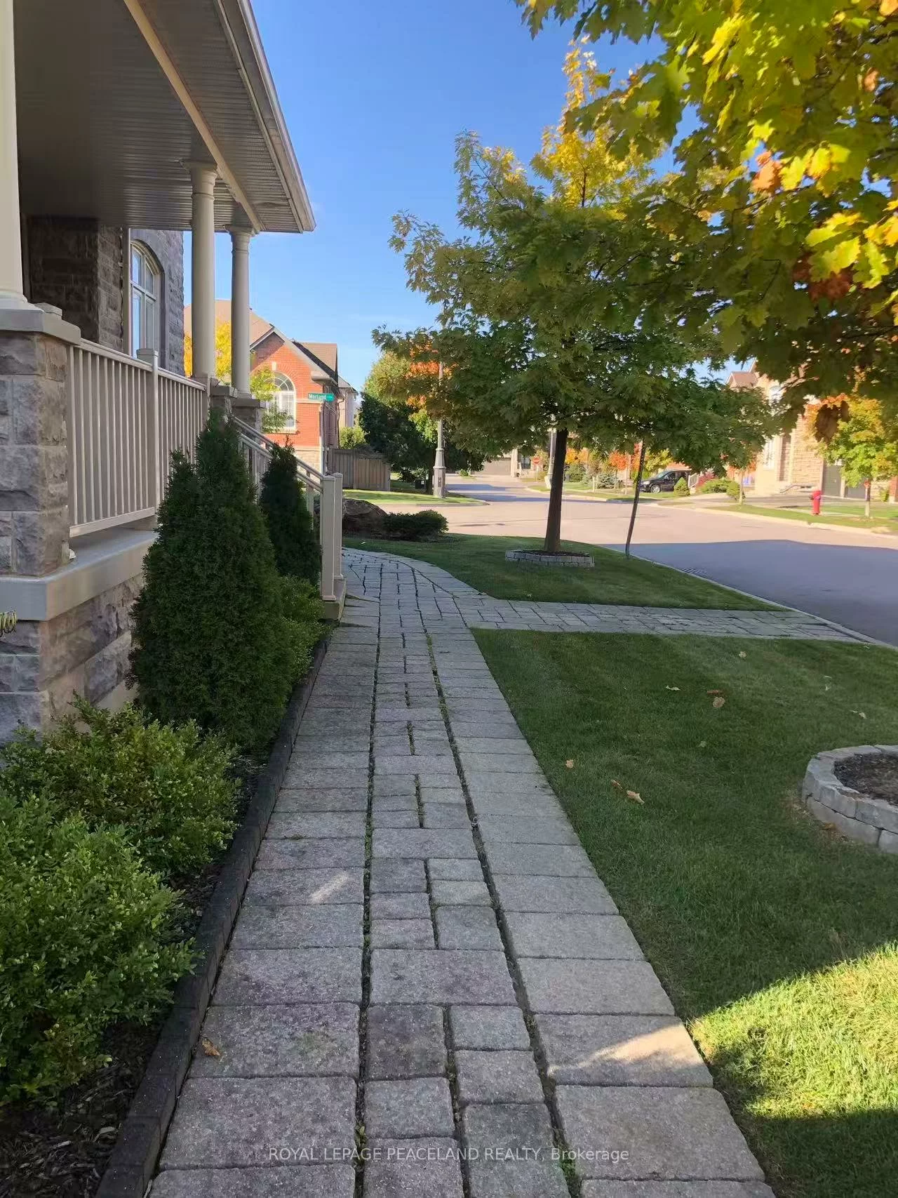 23, Halldorson, Bayview Northeast, Aurora