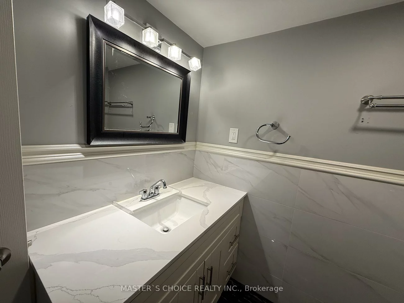 170, Orchard Hts, Hills of St Andrew, Aurora