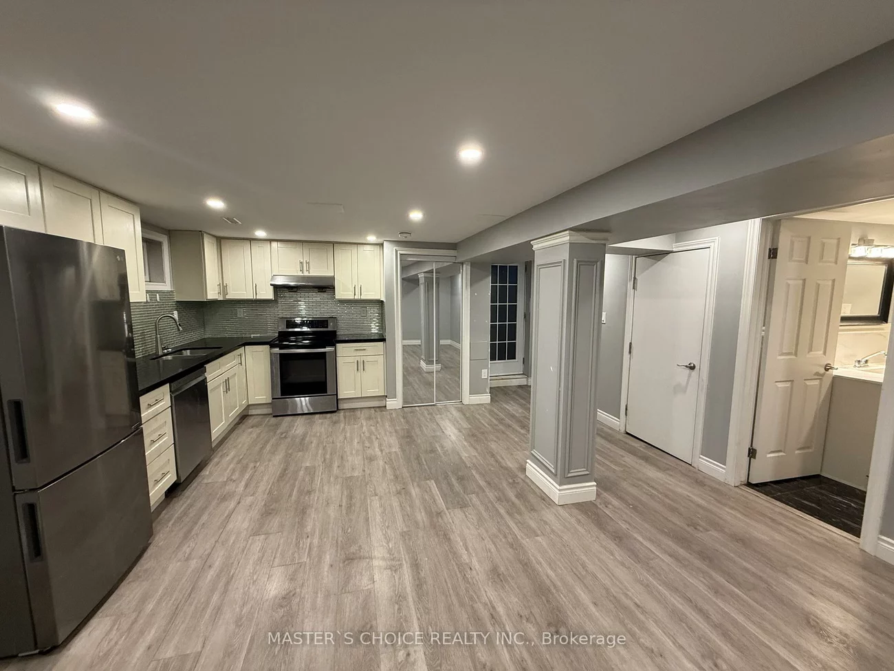 170, Orchard Hts, Hills of St Andrew, Aurora