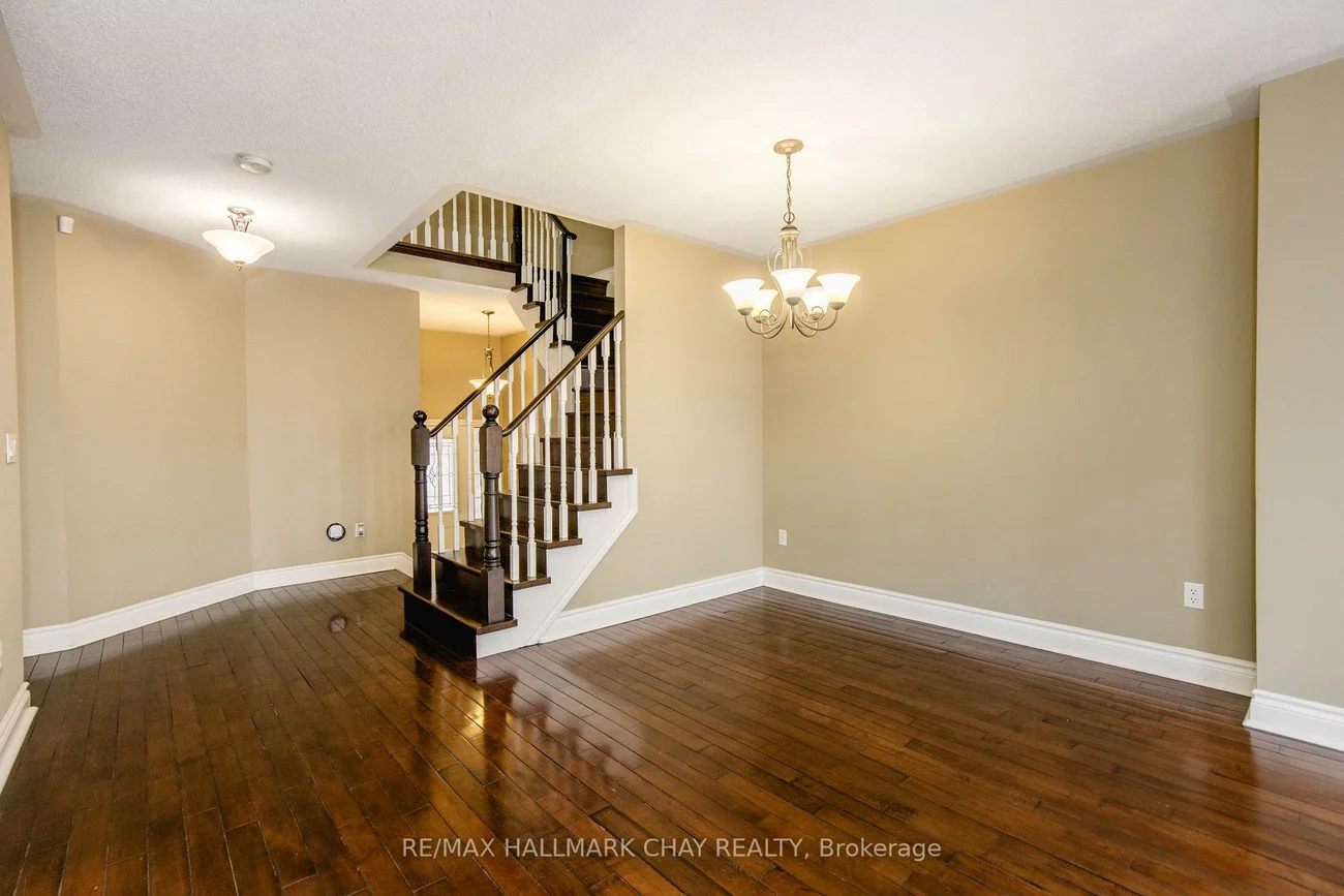 145, Millcliff, Aurora Grove, Aurora