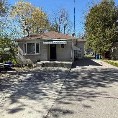18, Irwin, Aurora Village, Aurora