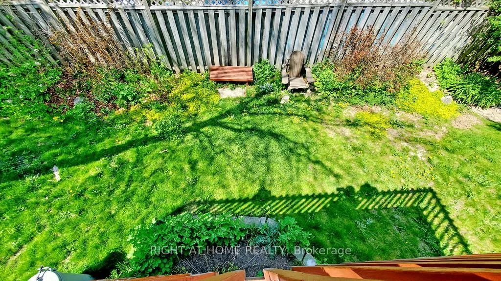 95, Lensmith, Aurora Highlands, Aurora