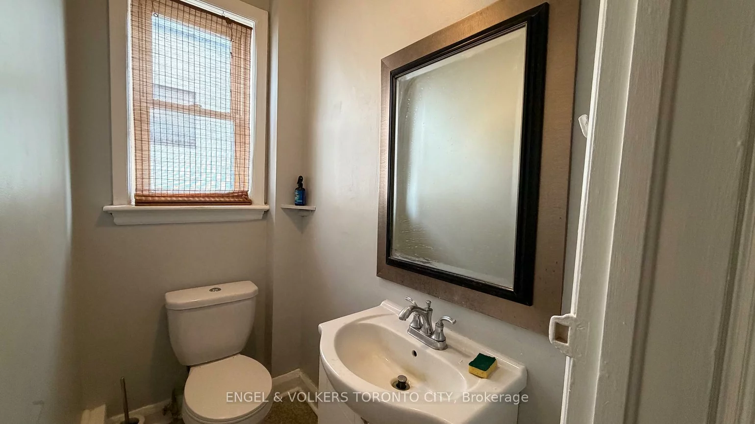 15191, Yonge, Aurora Village, Aurora