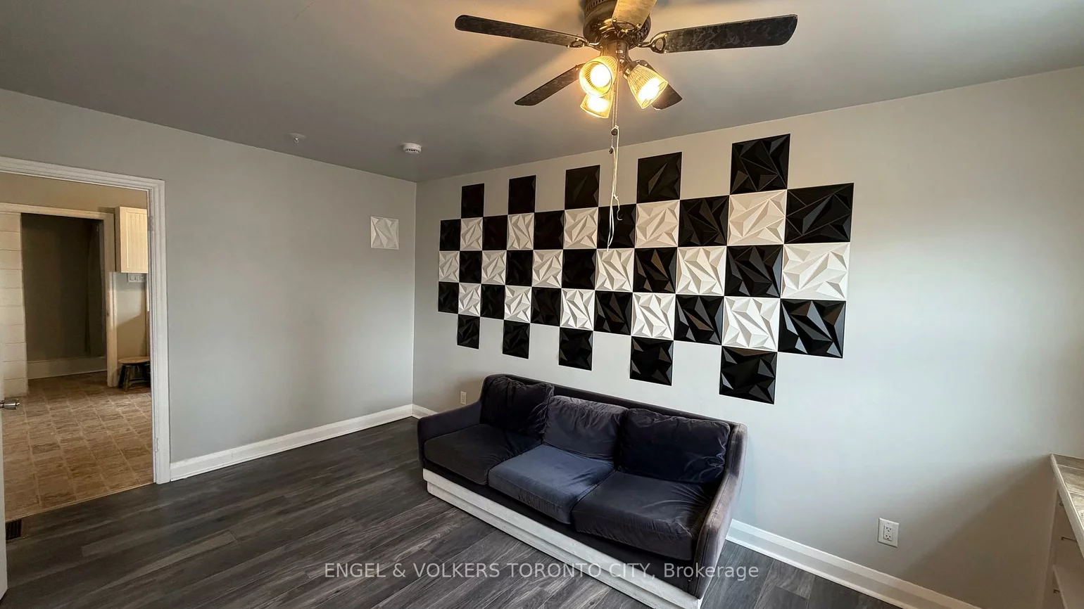 15191, Yonge, Aurora Village, Aurora