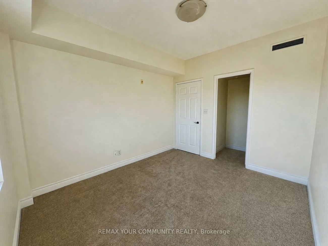 14961, Yonge, Aurora Village, Aurora