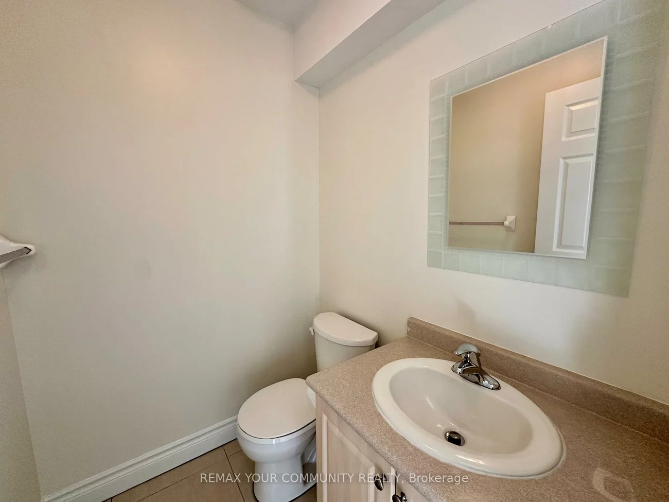 14961, Yonge, Aurora Village, Aurora