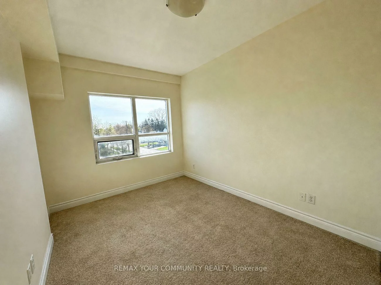 14961, Yonge, Aurora Village, Aurora