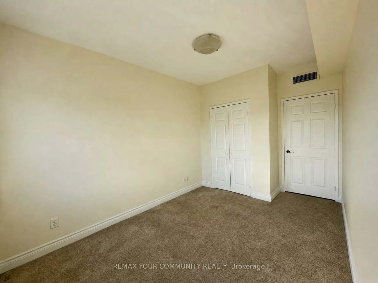 14961, Yonge, Aurora Village, Aurora