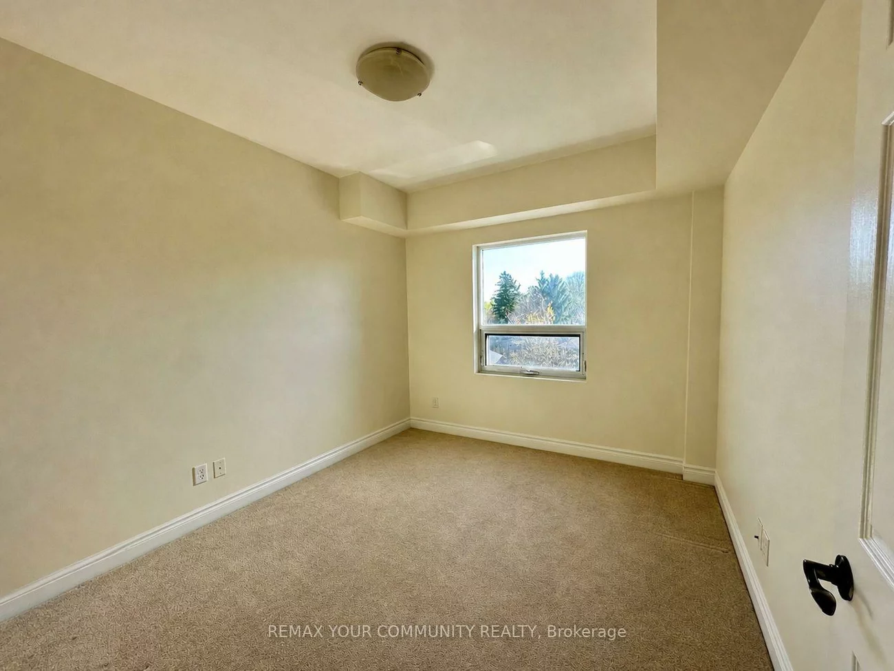 14961, Yonge, Aurora Village, Aurora