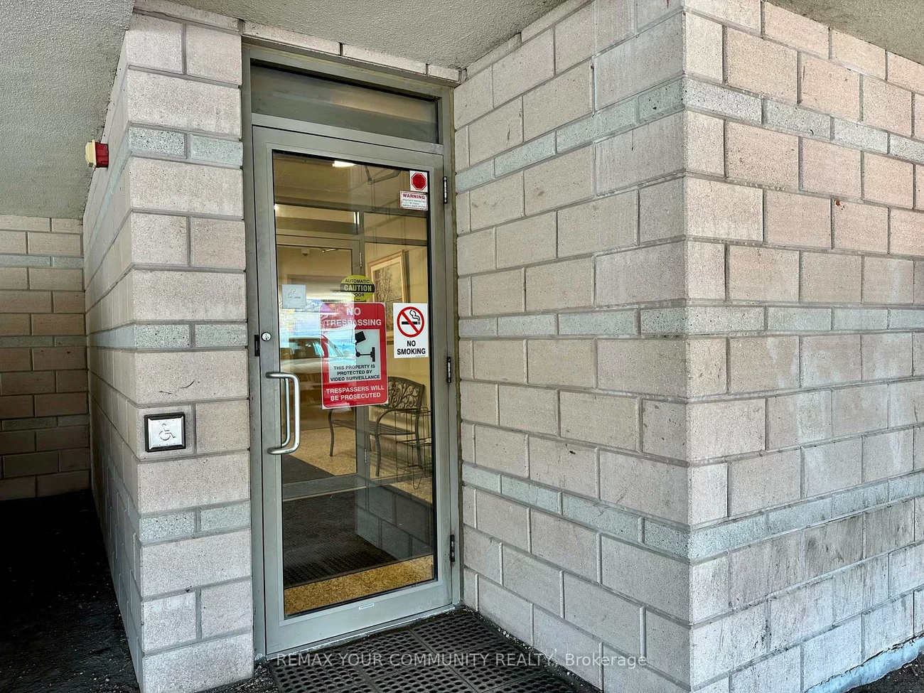 14961, Yonge, Aurora Village, Aurora