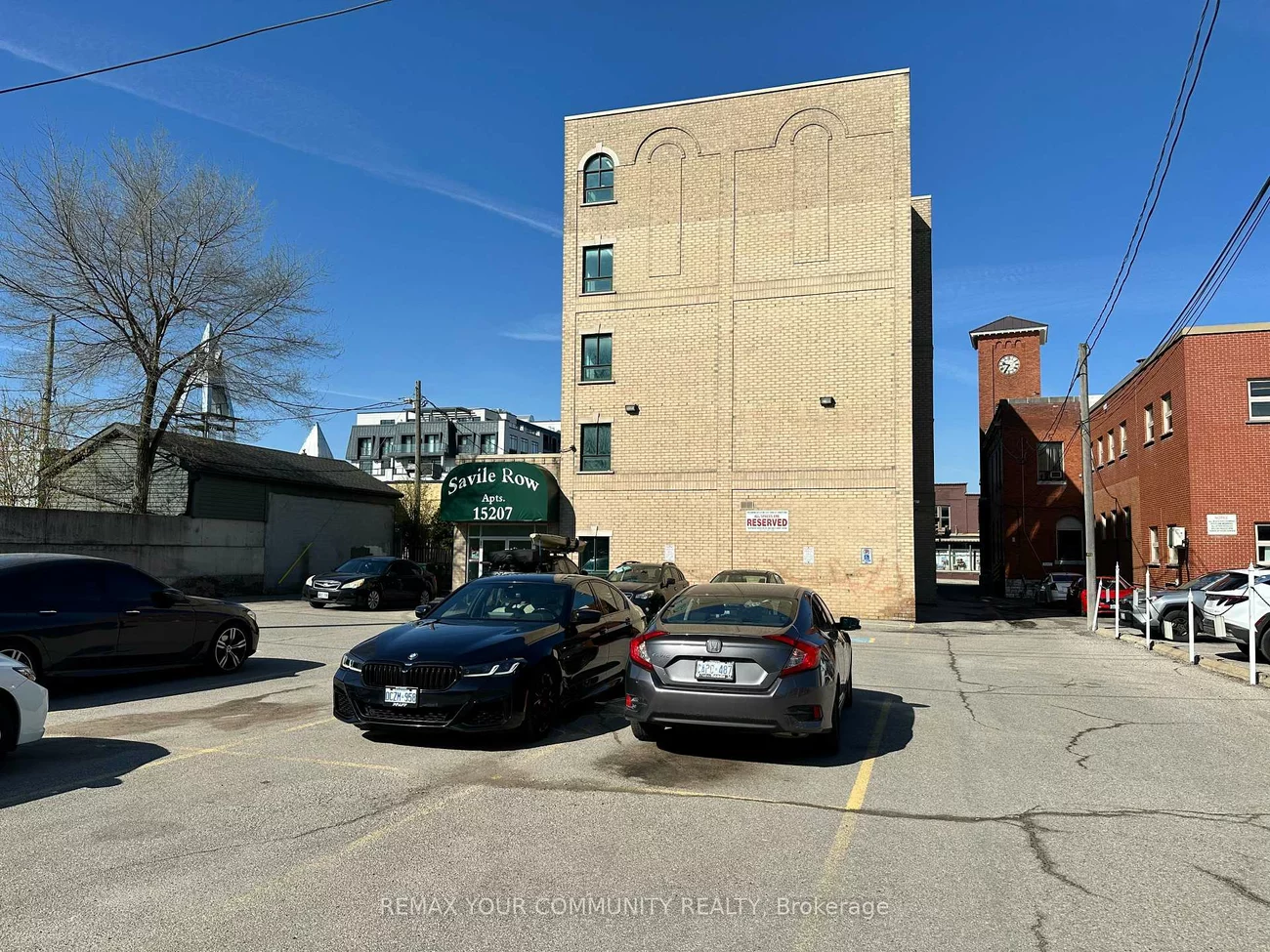 15207, Yonge, Aurora Village, Aurora