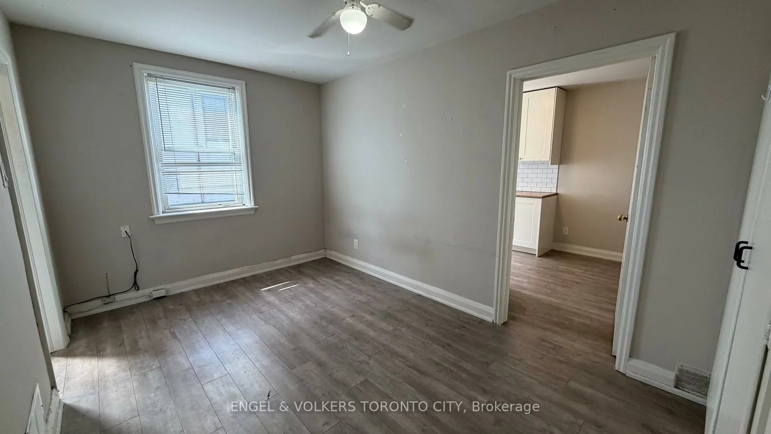 15191, Yonge, Aurora Village, Aurora