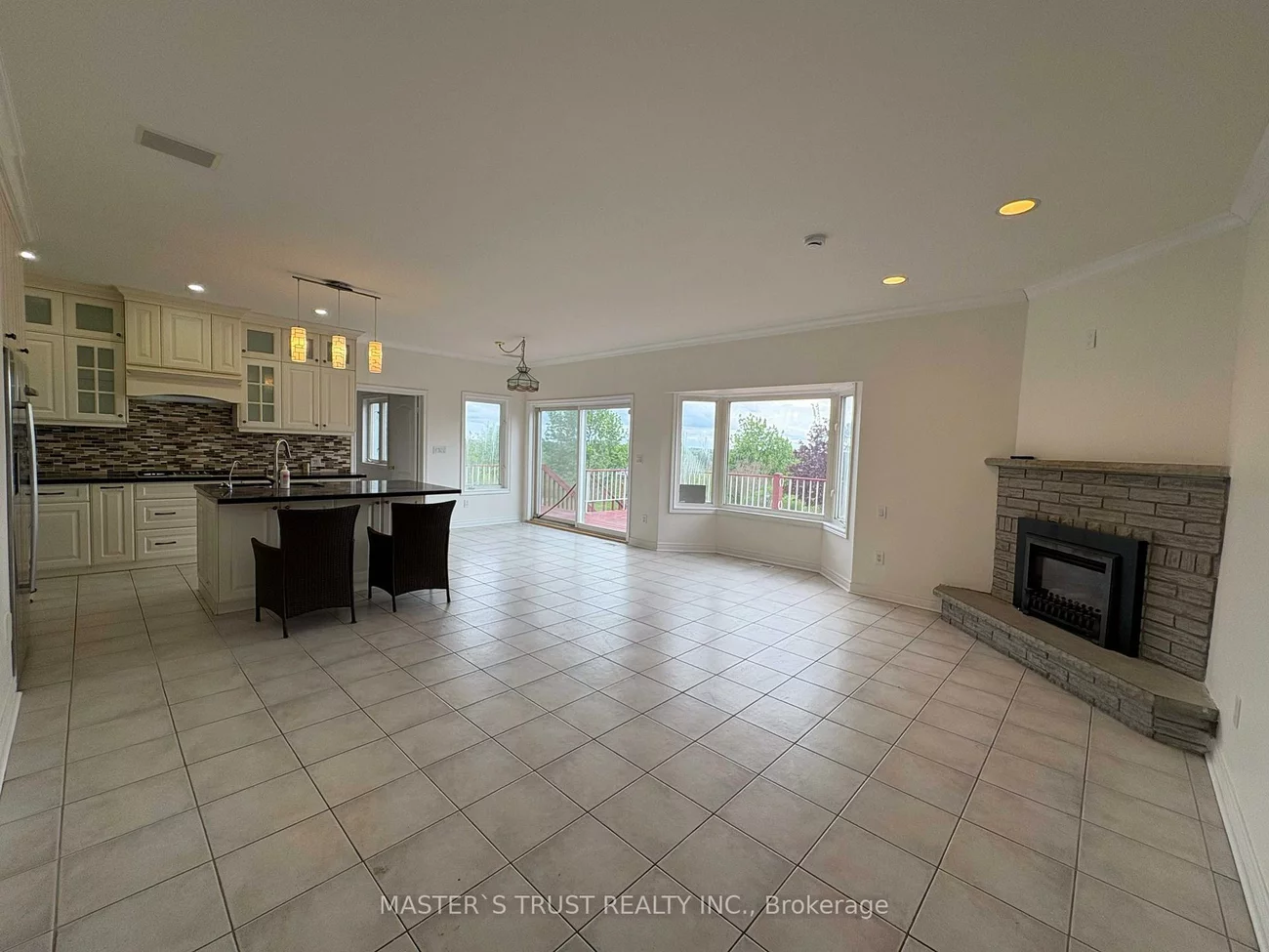 17, Ing, Bayview Southeast, Aurora