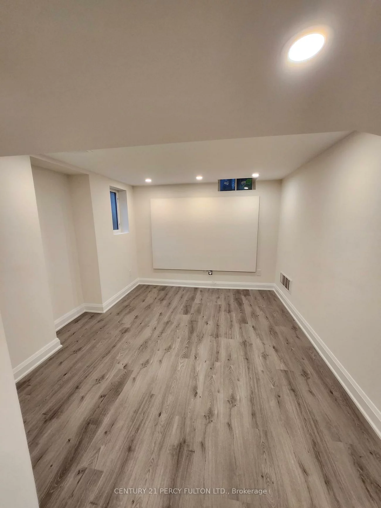 212, River Ridge, Bayview Northeast, Aurora