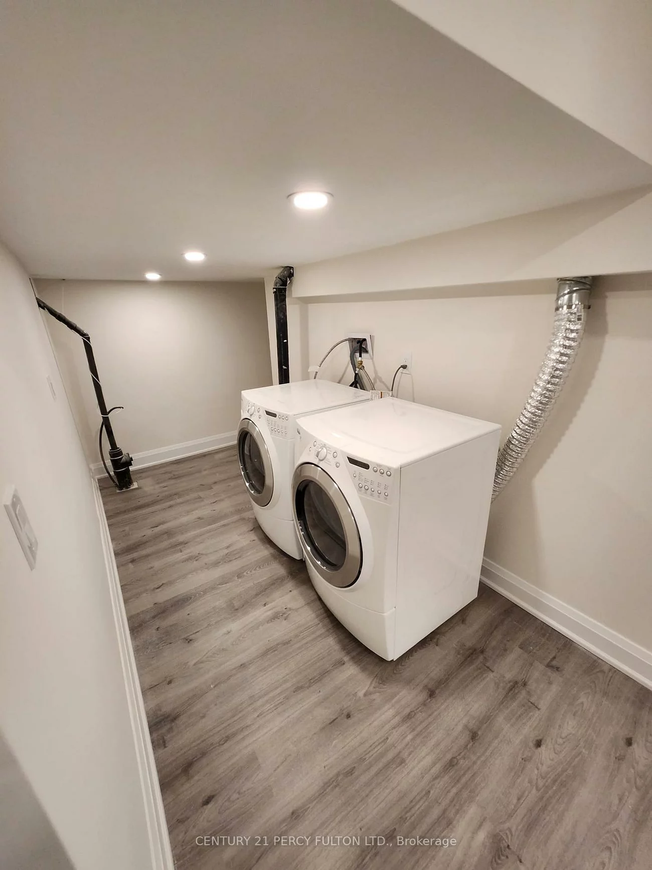 212, River Ridge, Bayview Northeast, Aurora