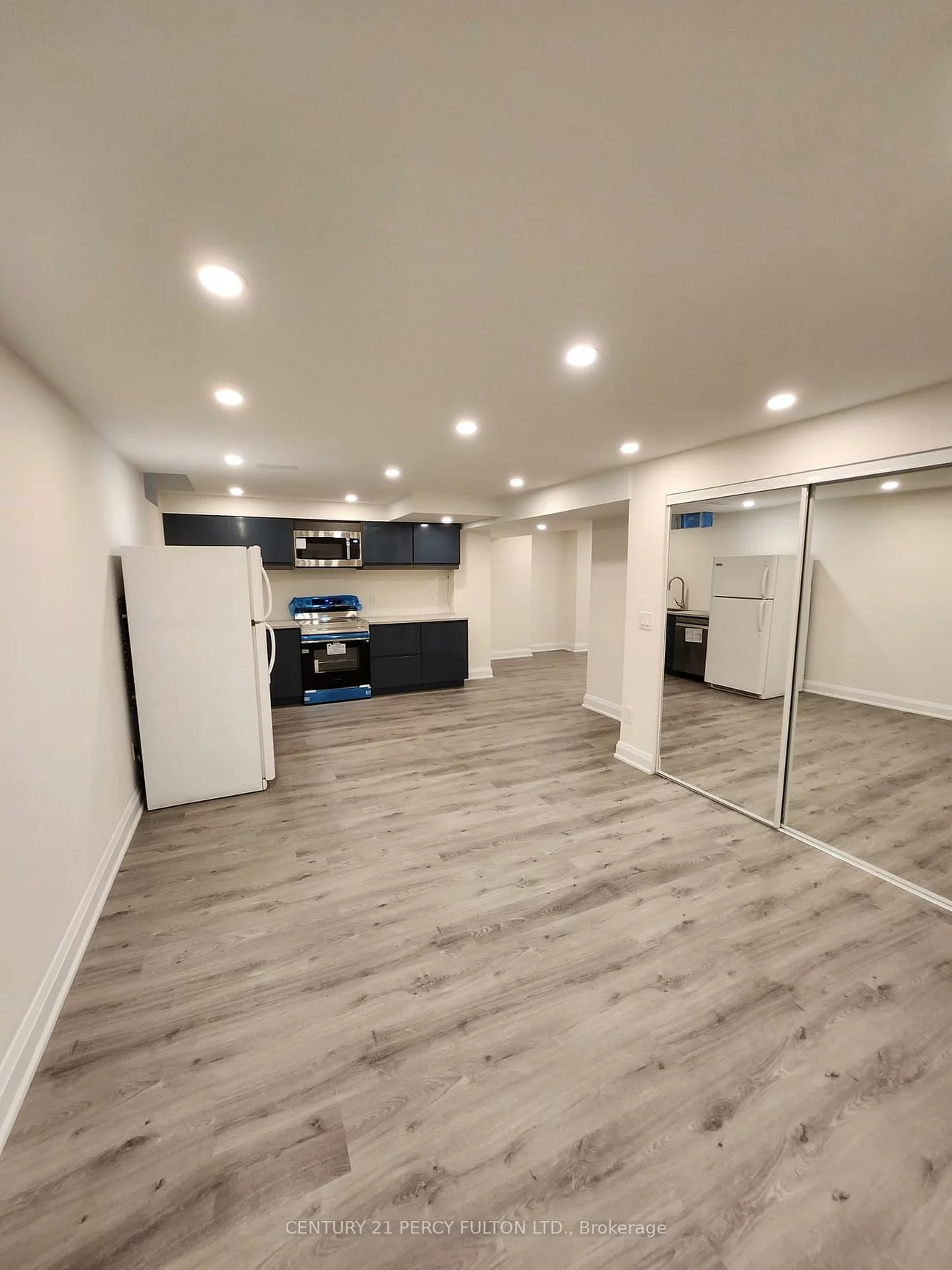 212, River Ridge, Bayview Northeast, Aurora