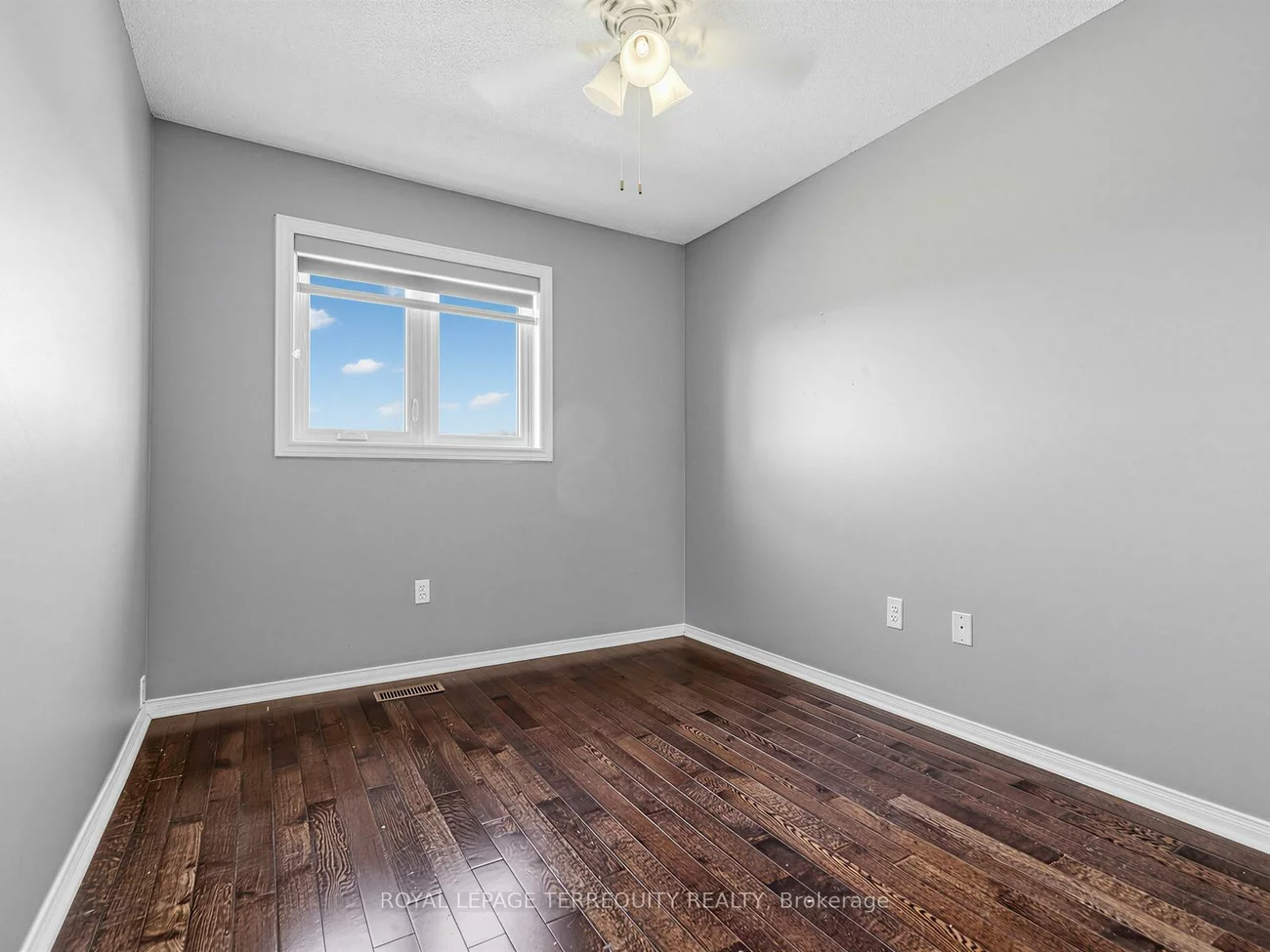 284, Pinnacle, Bayview Wellington, Aurora