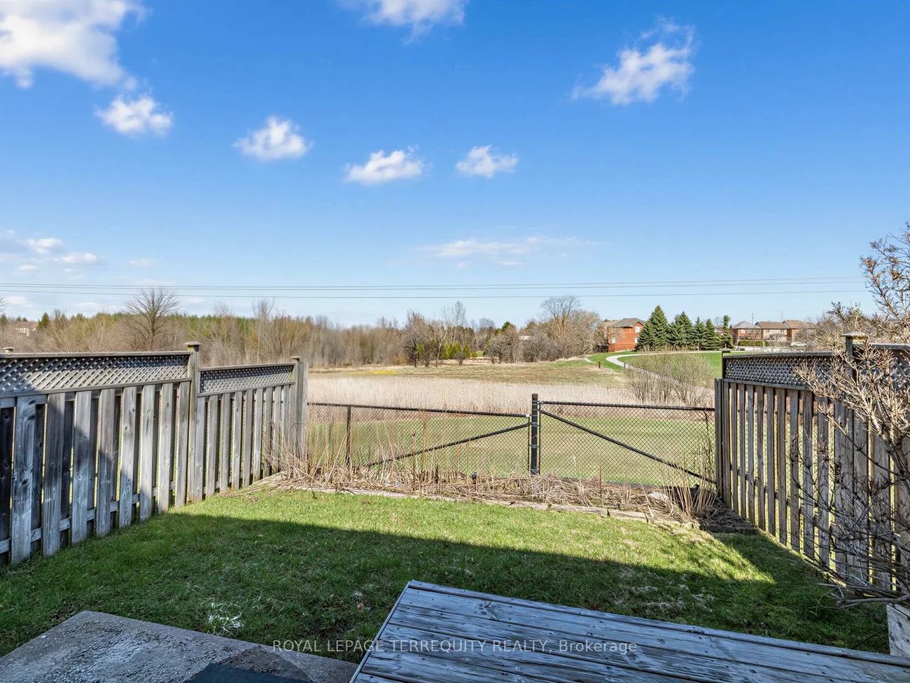 284, Pinnacle, Bayview Wellington, Aurora