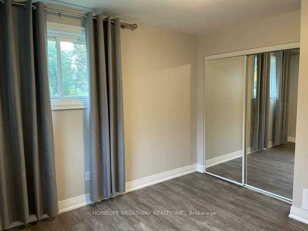 21, Algonquin, Aurora Heights, Aurora