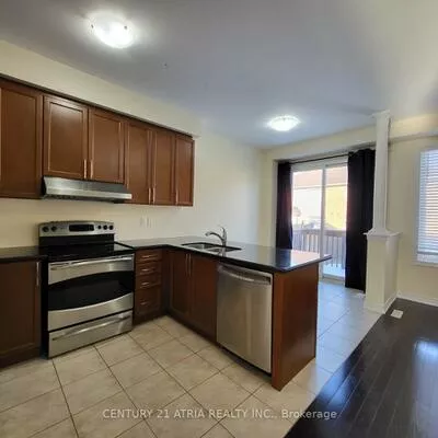 108, Lewis Honey, Bayview Northeast, Aurora