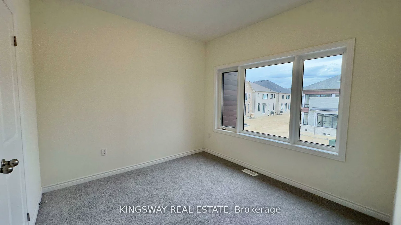 16, Blick, Bayview Northeast, Aurora
