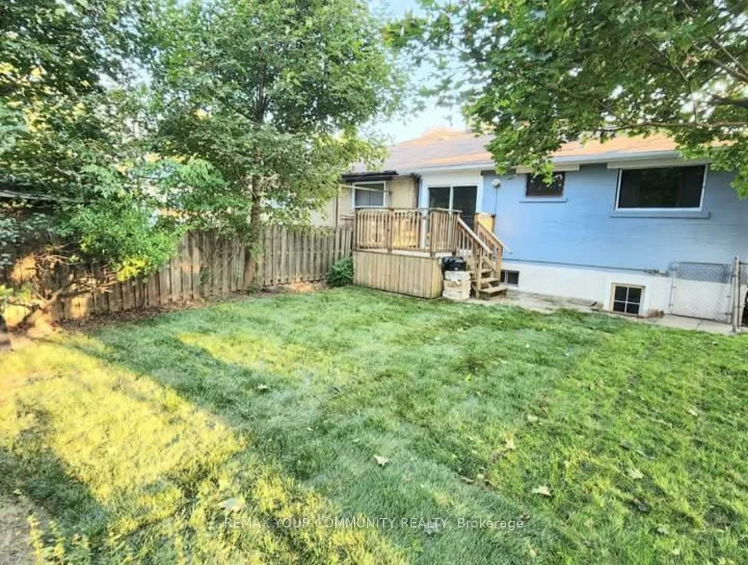 44, Davis, Aurora Highlands, Aurora