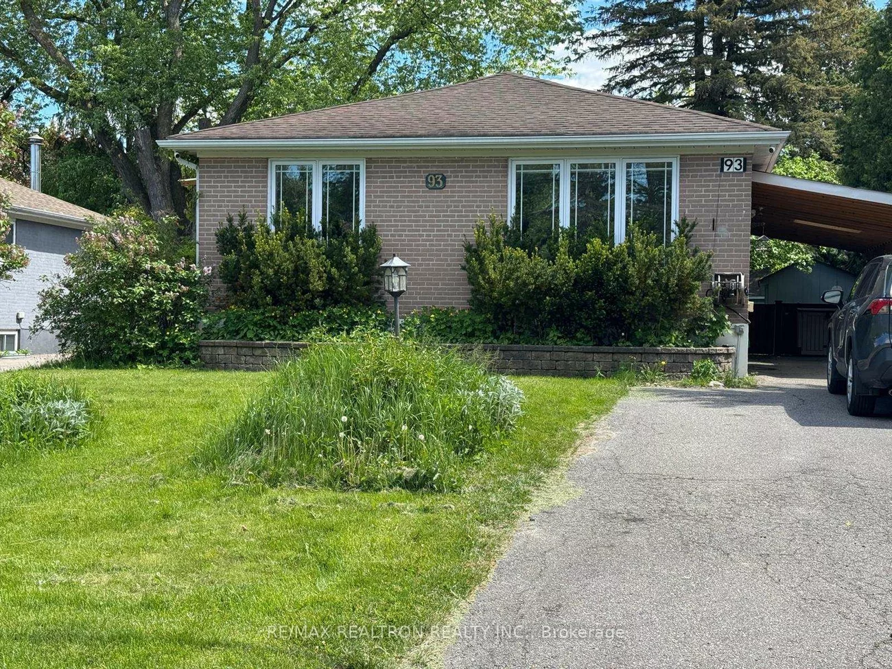 93, Aurora Heights, Aurora Heights, Aurora