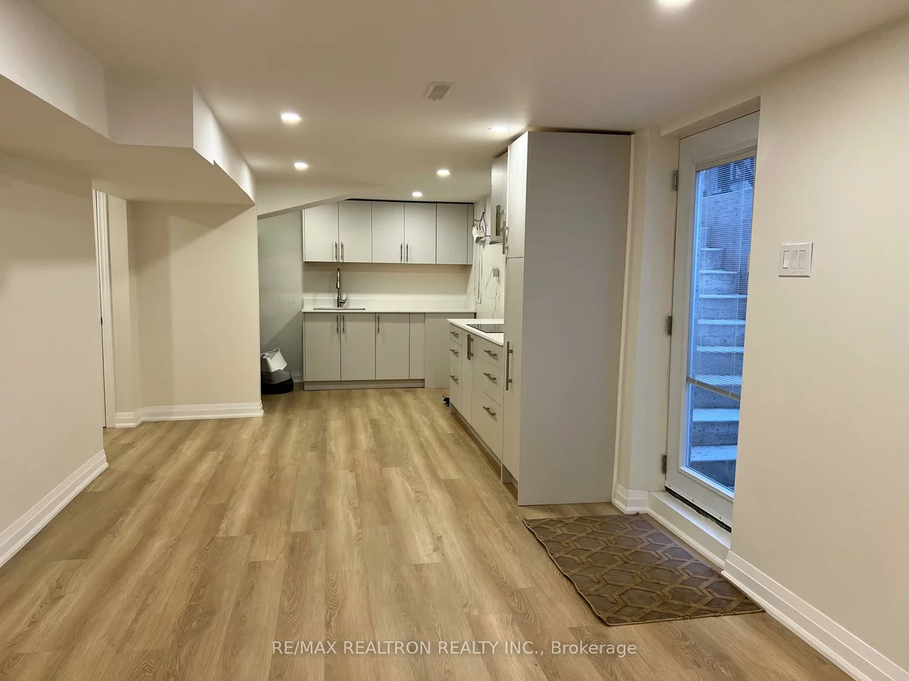 8, Trillium, Aurora Highlands, Aurora