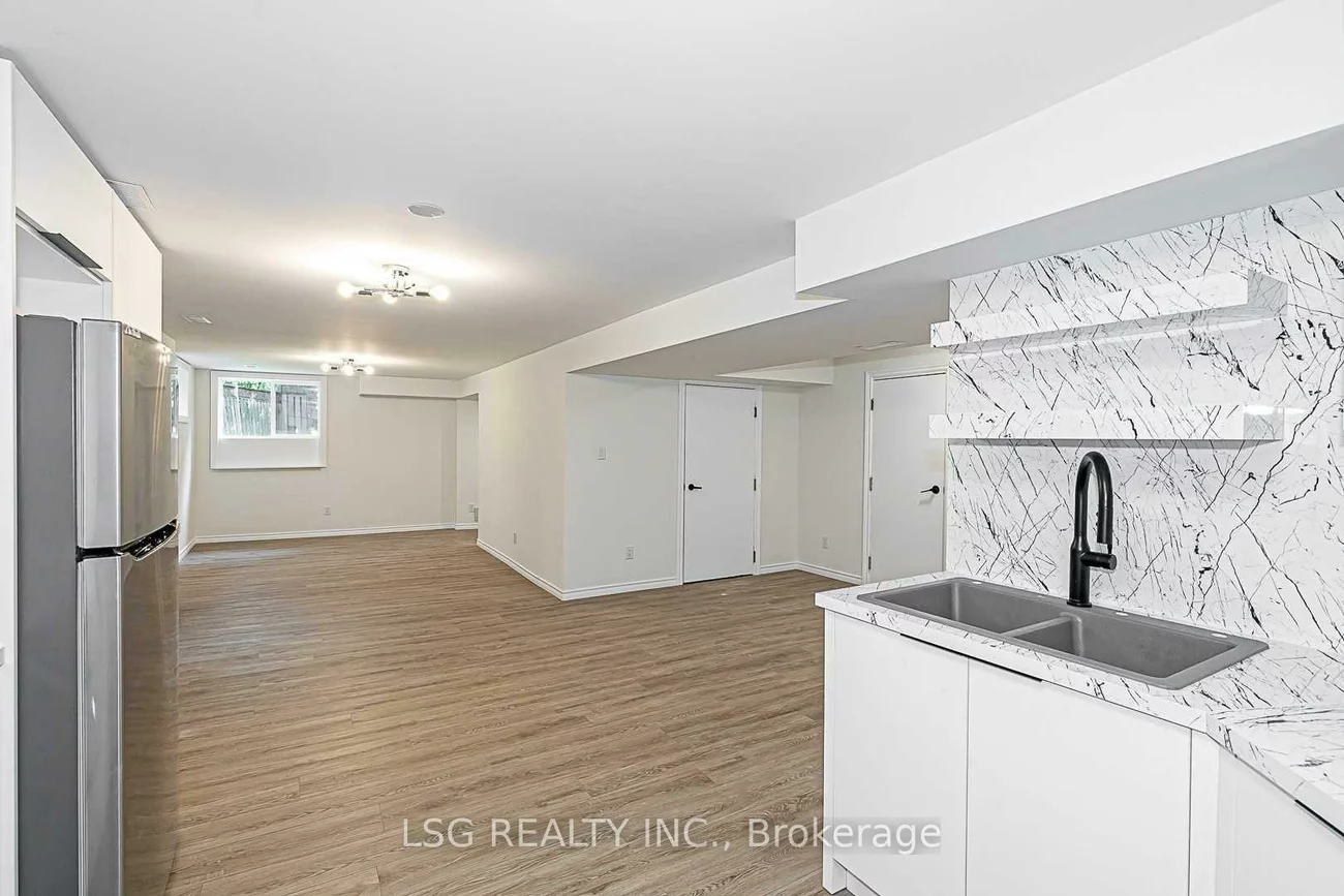 25, Briardale, Aurora Highlands, Aurora