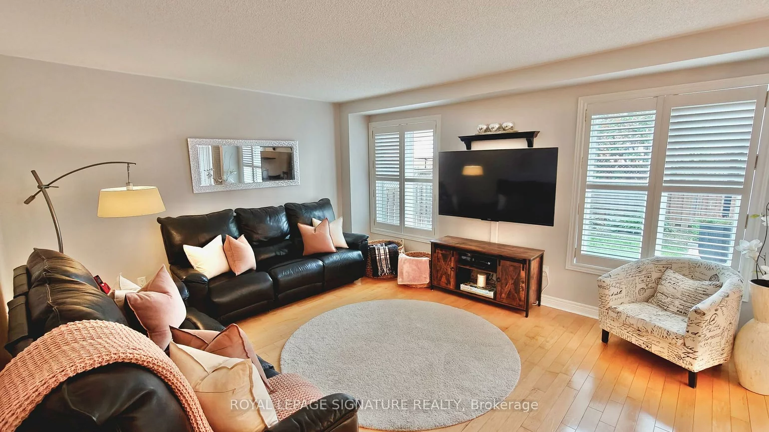 14, Ostick, Bayview Wellington, Aurora