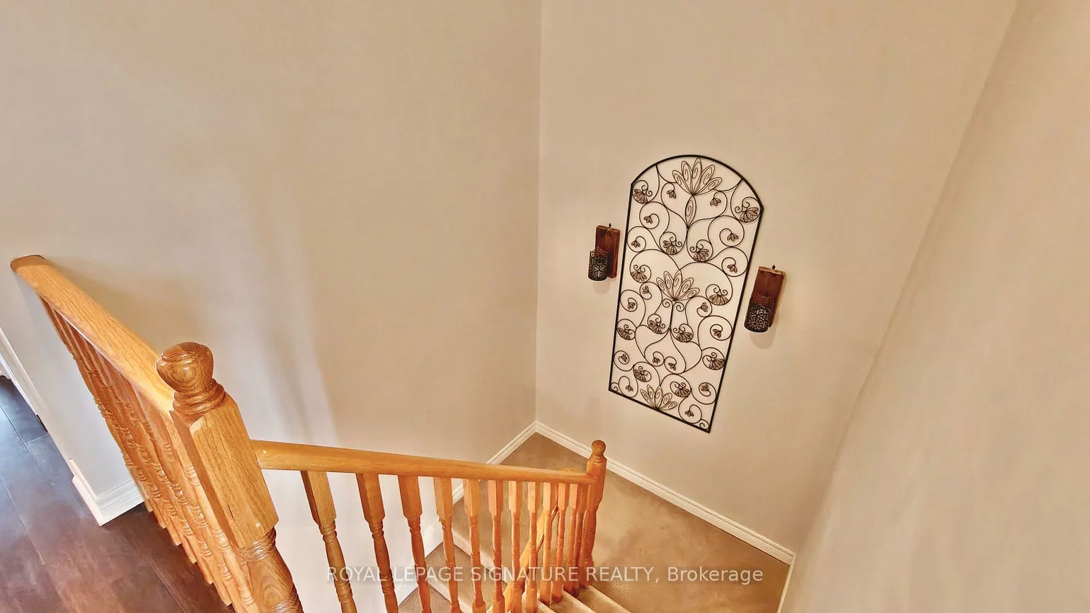 14, Ostick, Bayview Wellington, Aurora