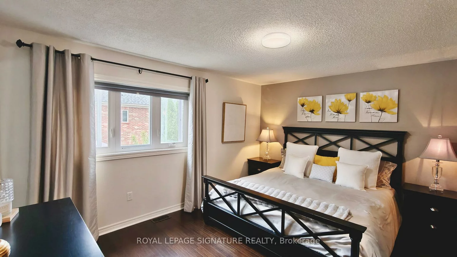 14, Ostick, Bayview Wellington, Aurora
