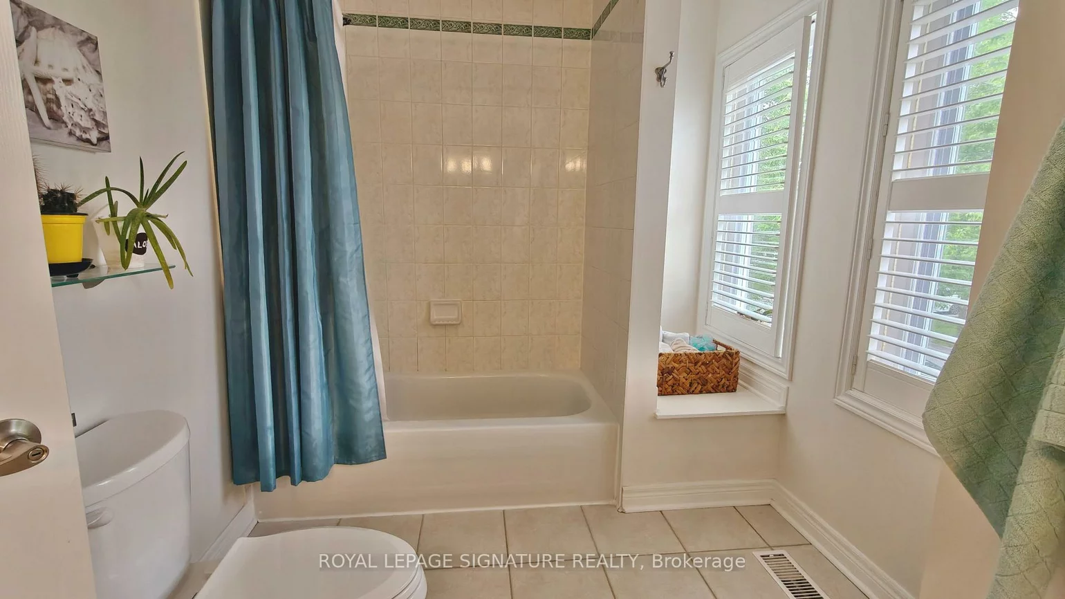 14, Ostick, Bayview Wellington, Aurora