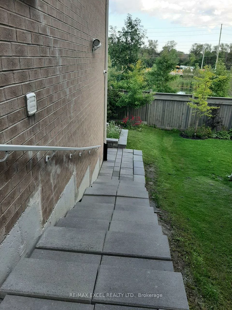 276, Degraaf, Bayview Northeast, Aurora