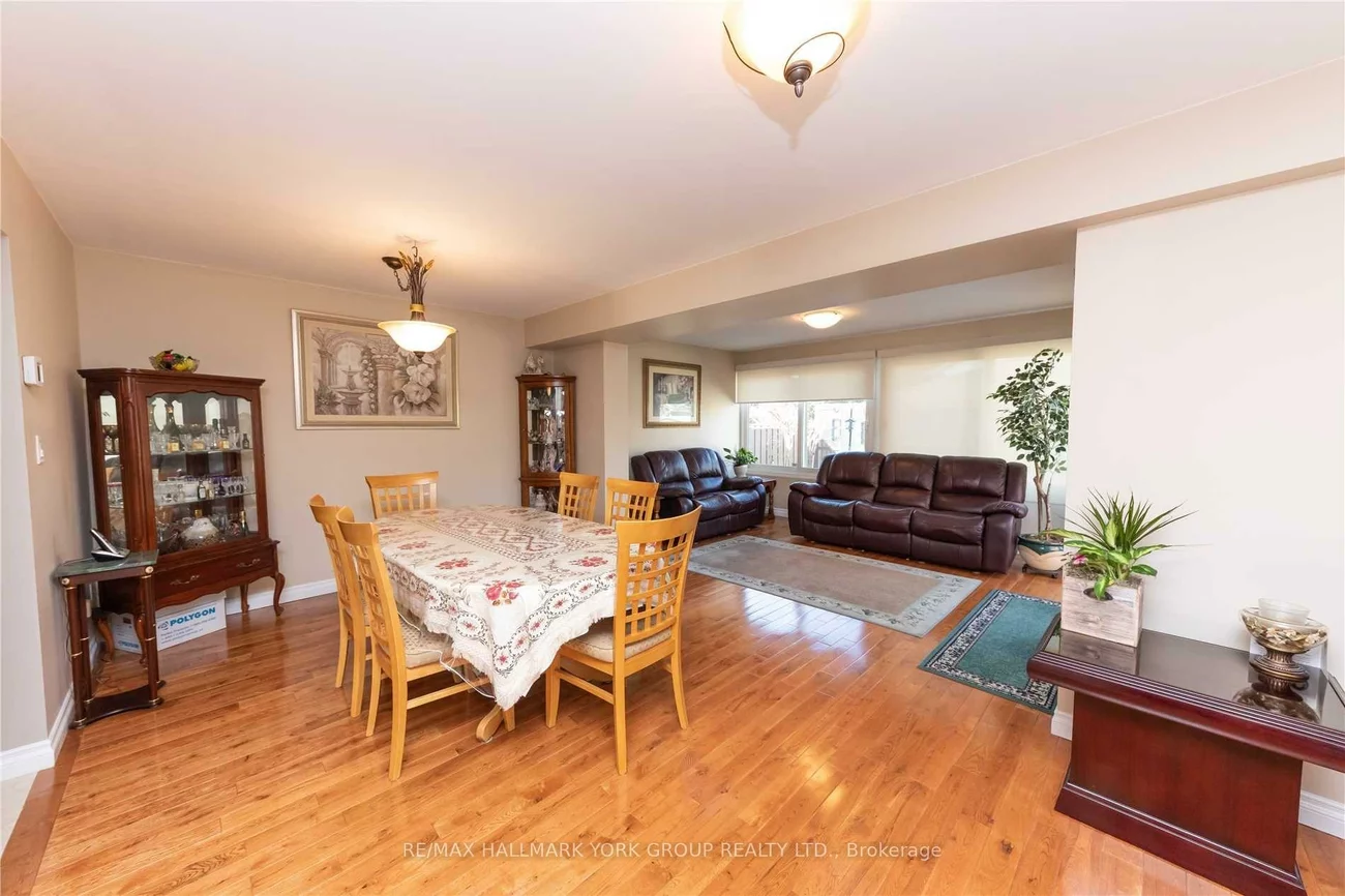 22, Cashel, Aurora Highlands, Aurora