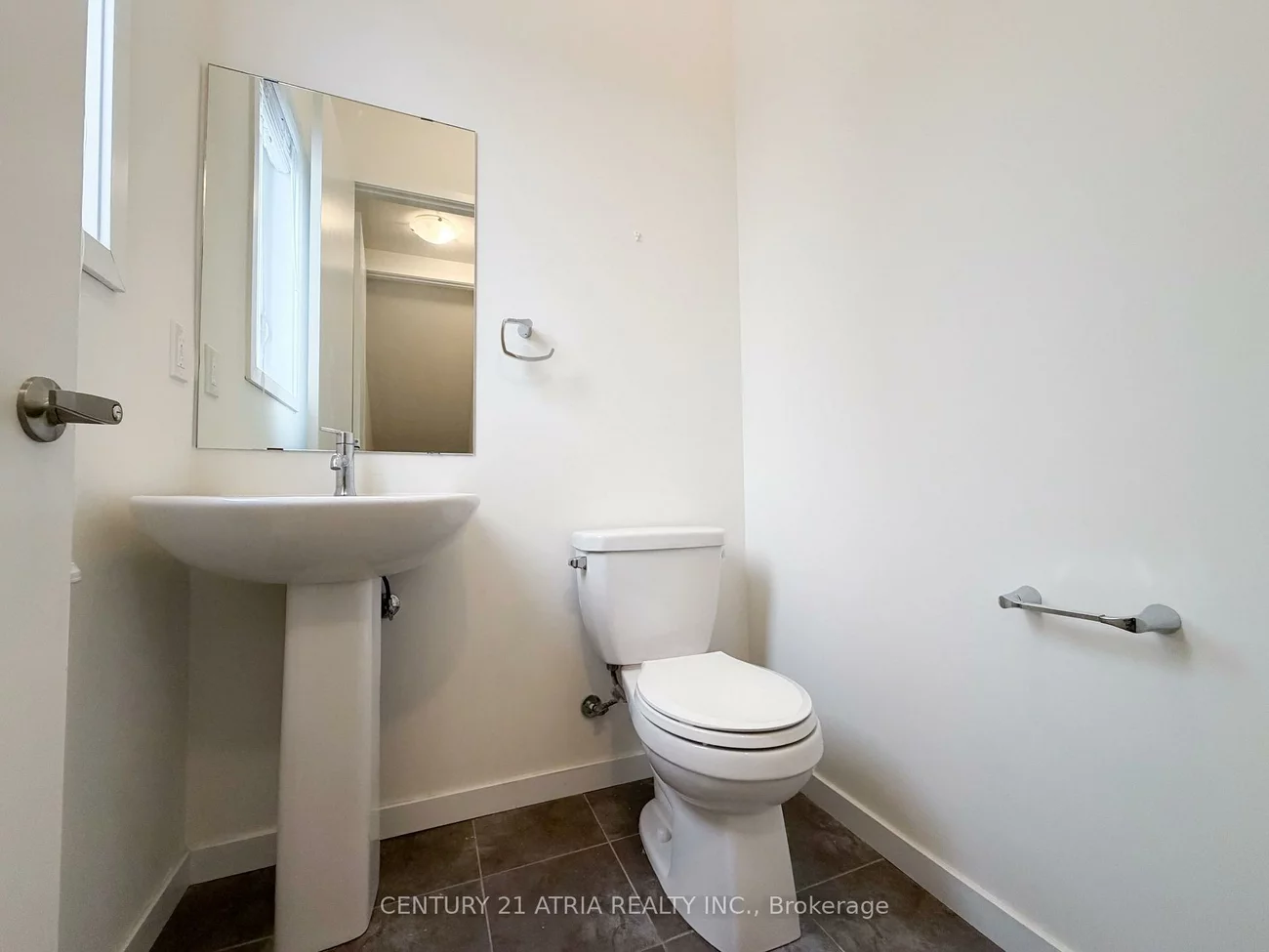 405, Elyse, Bayview Northeast, Aurora