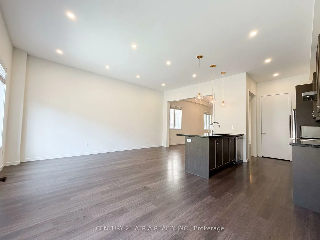 405, Elyse, Bayview Northeast, Aurora