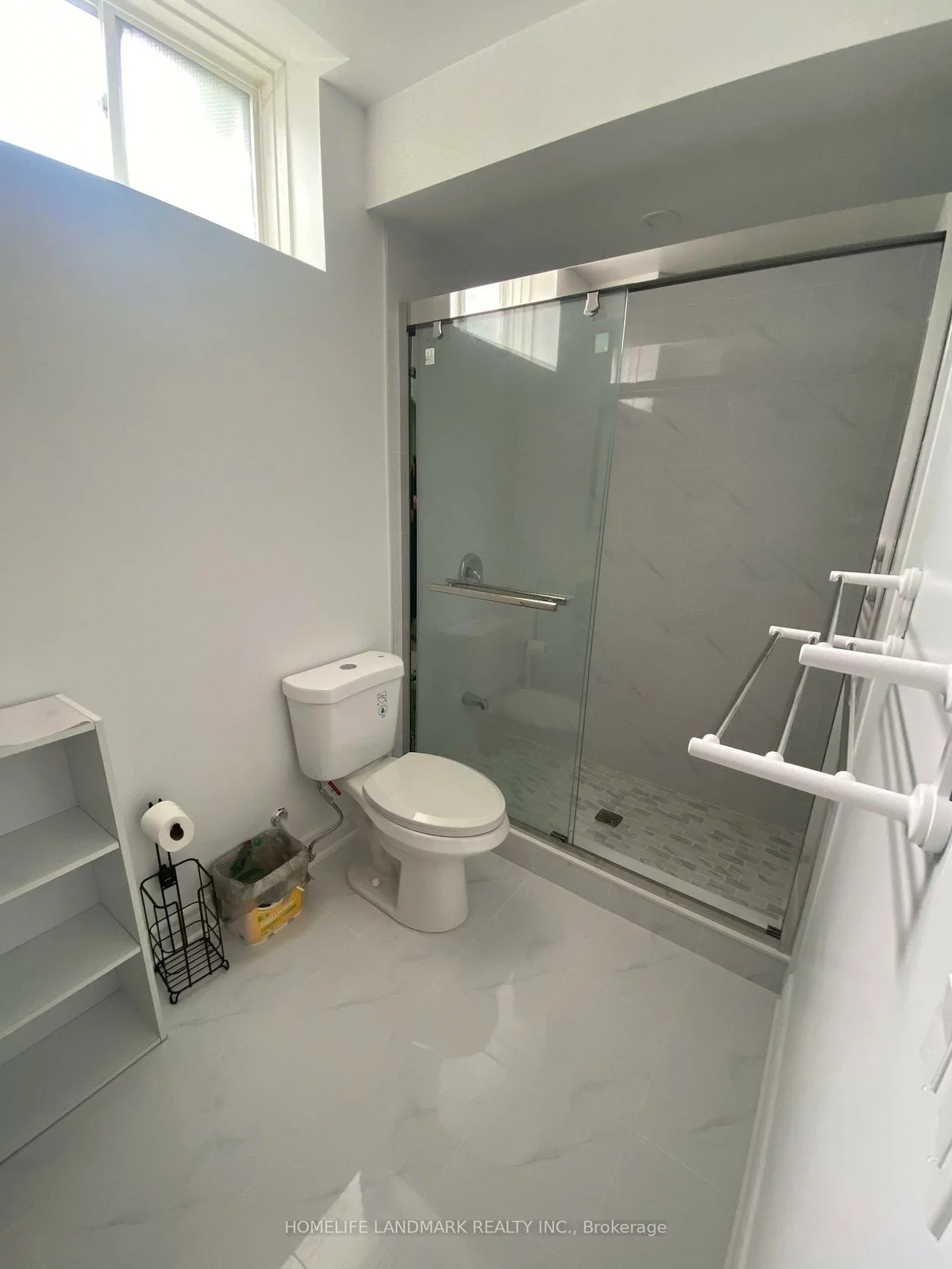 143, Botelho, Bayview Southeast, Aurora