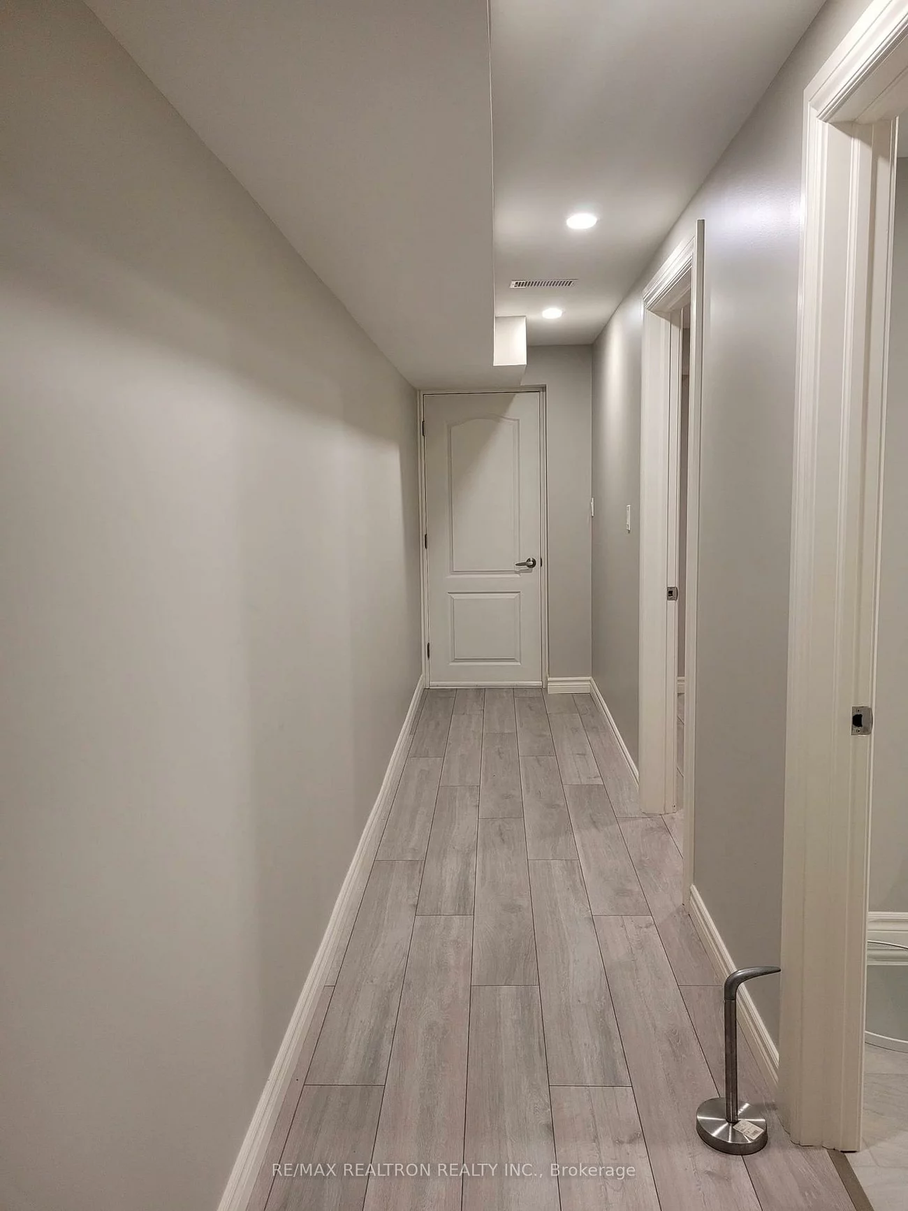 7, Billingham, Bayview Wellington, Aurora