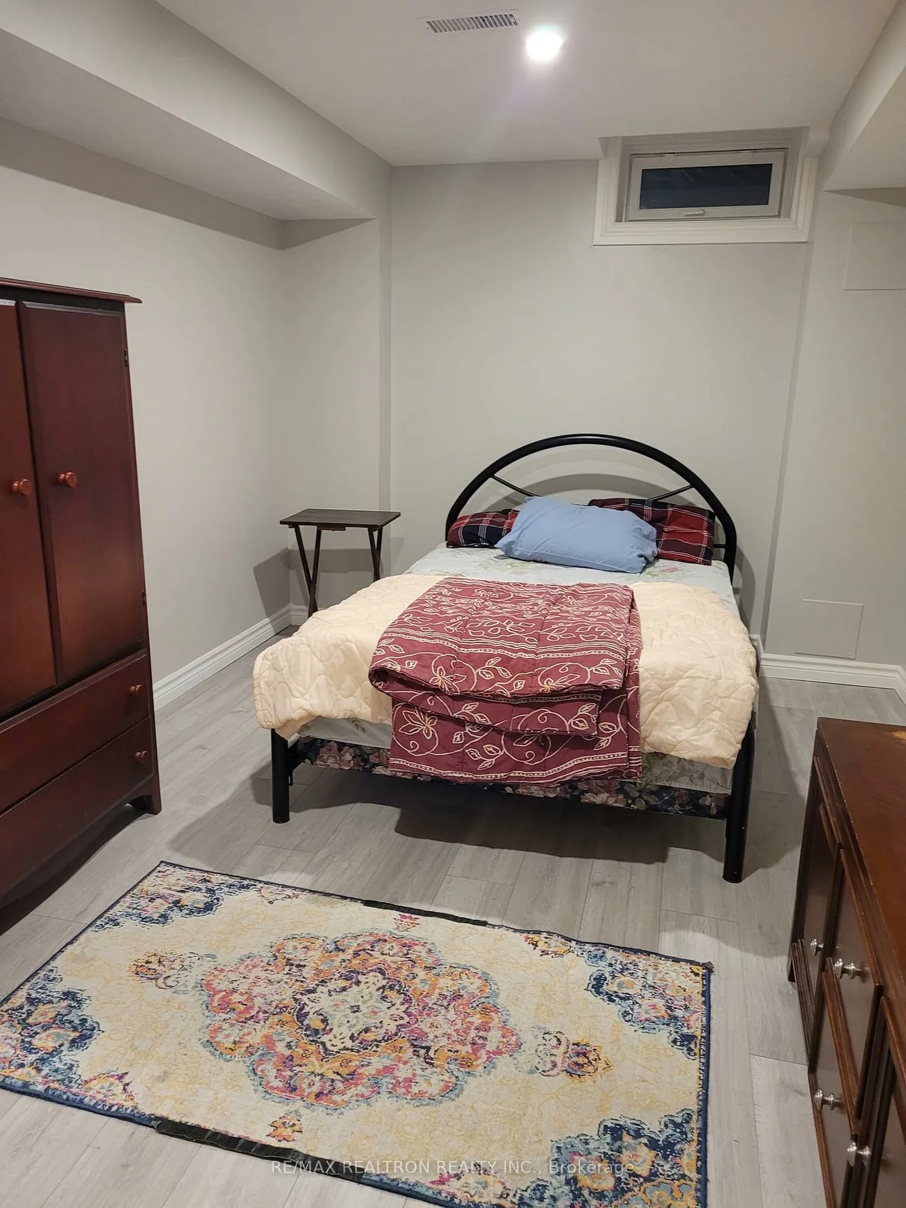 7, Billingham, Bayview Wellington, Aurora