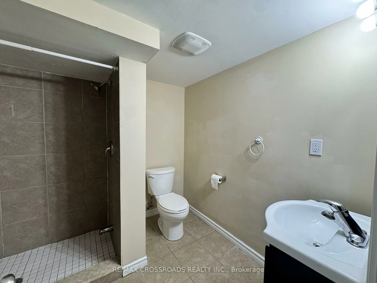 21, Davis, Aurora Highlands, Aurora