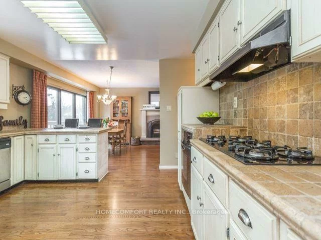 12, Banbury, Aurora Highlands, Aurora