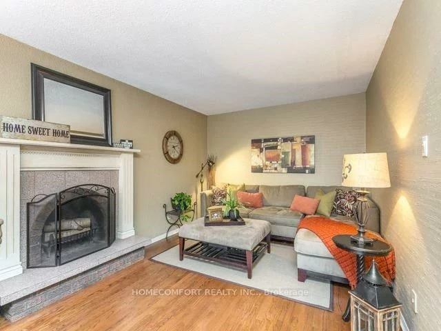 12, Banbury, Aurora Highlands, Aurora