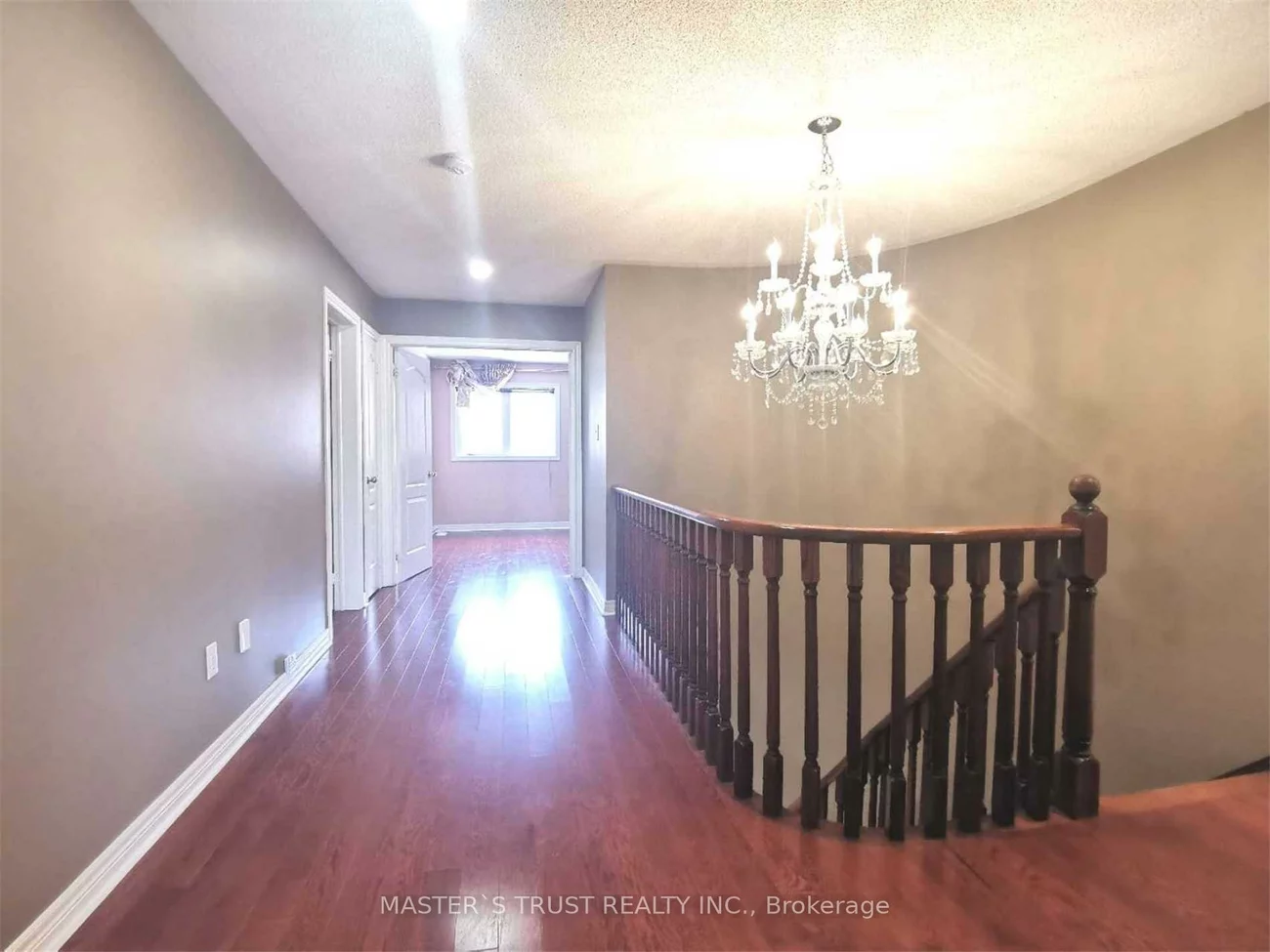 213, River Ridge, Bayview Northeast, Aurora
