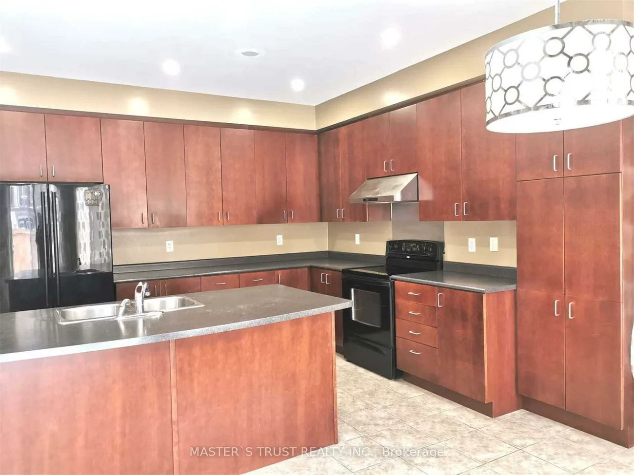 213, River Ridge, Bayview Northeast, Aurora