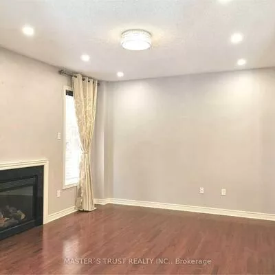 213, River Ridge, Bayview Northeast, Aurora