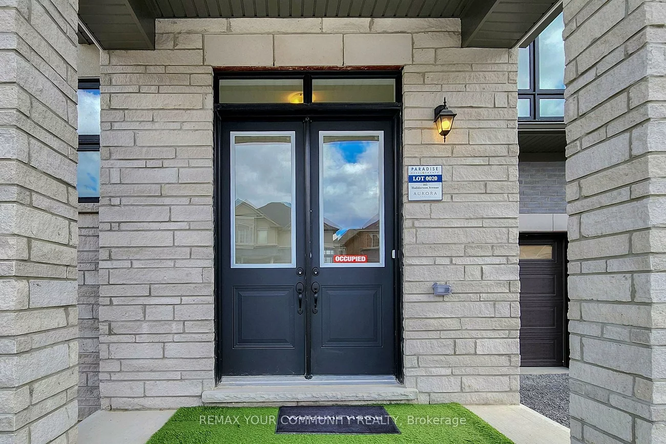 105, Halldorson, Bayview Northeast, Aurora